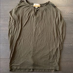 Sleeveless olive green top